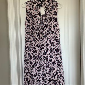 Banana Republic Dress NWT. Size 6. No rips/tears